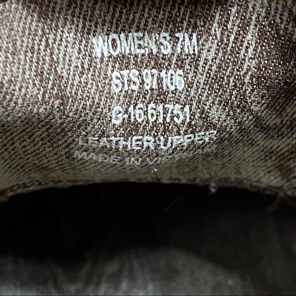 Sperry Victory Gill Beige Suede Leather Oxford Women’s Slip On Wingtips - Picture 6 of 8